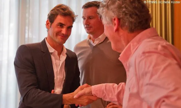 Jon Visbeen met Roger Federer en Richard Krajicek. 