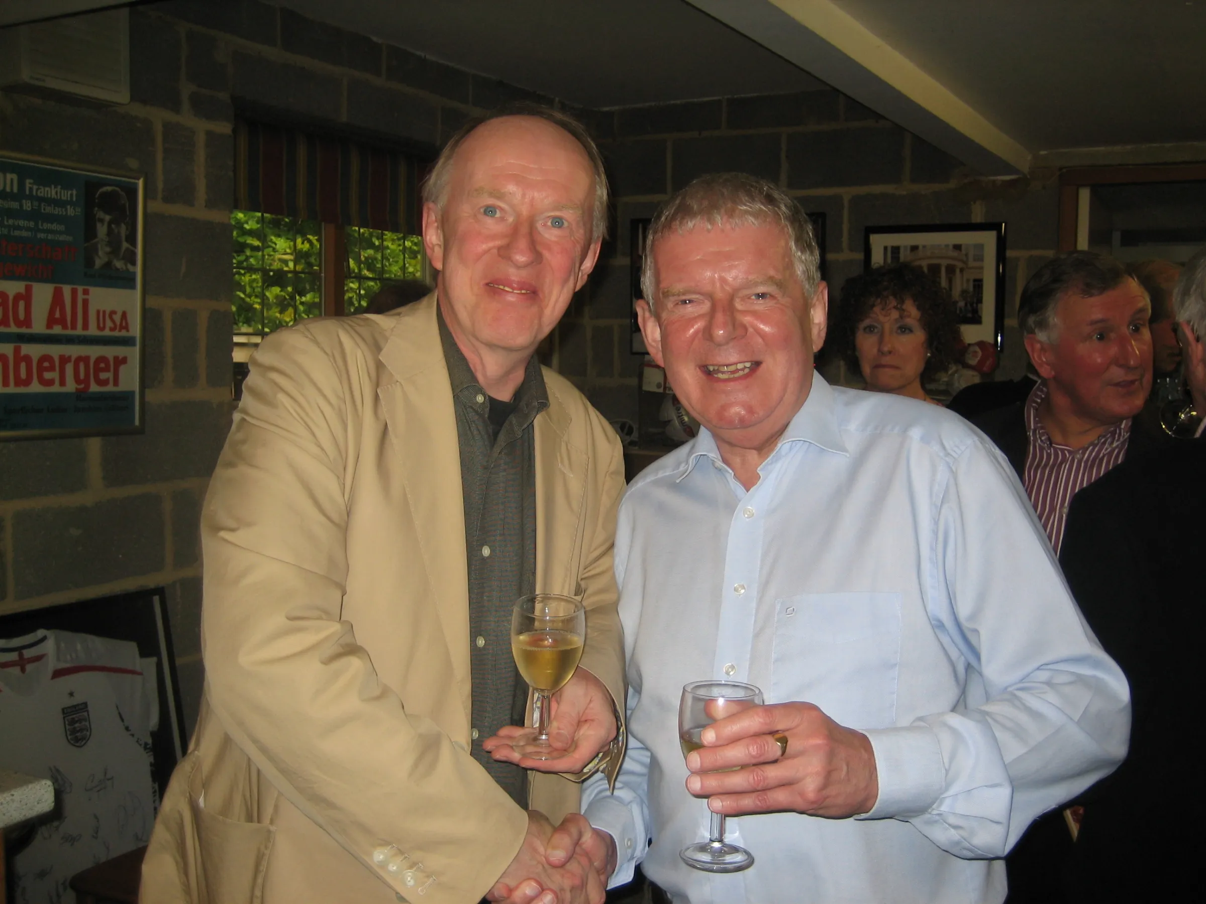 John Motson (1945-2023),  BBC-voetbalcommentator 